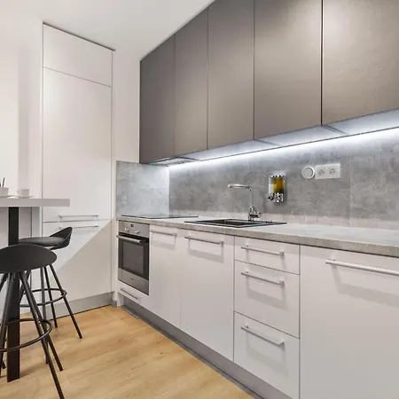 Apartment Lam Urban - Balcony Pressburg