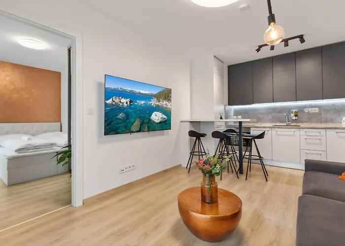 Lam Urban - Balcony Apartment