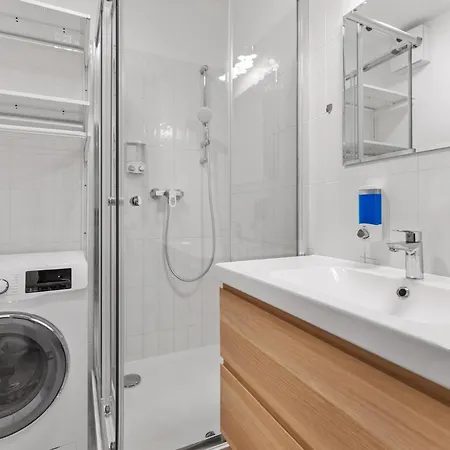 Lam Urban - Balcony * Bratysława